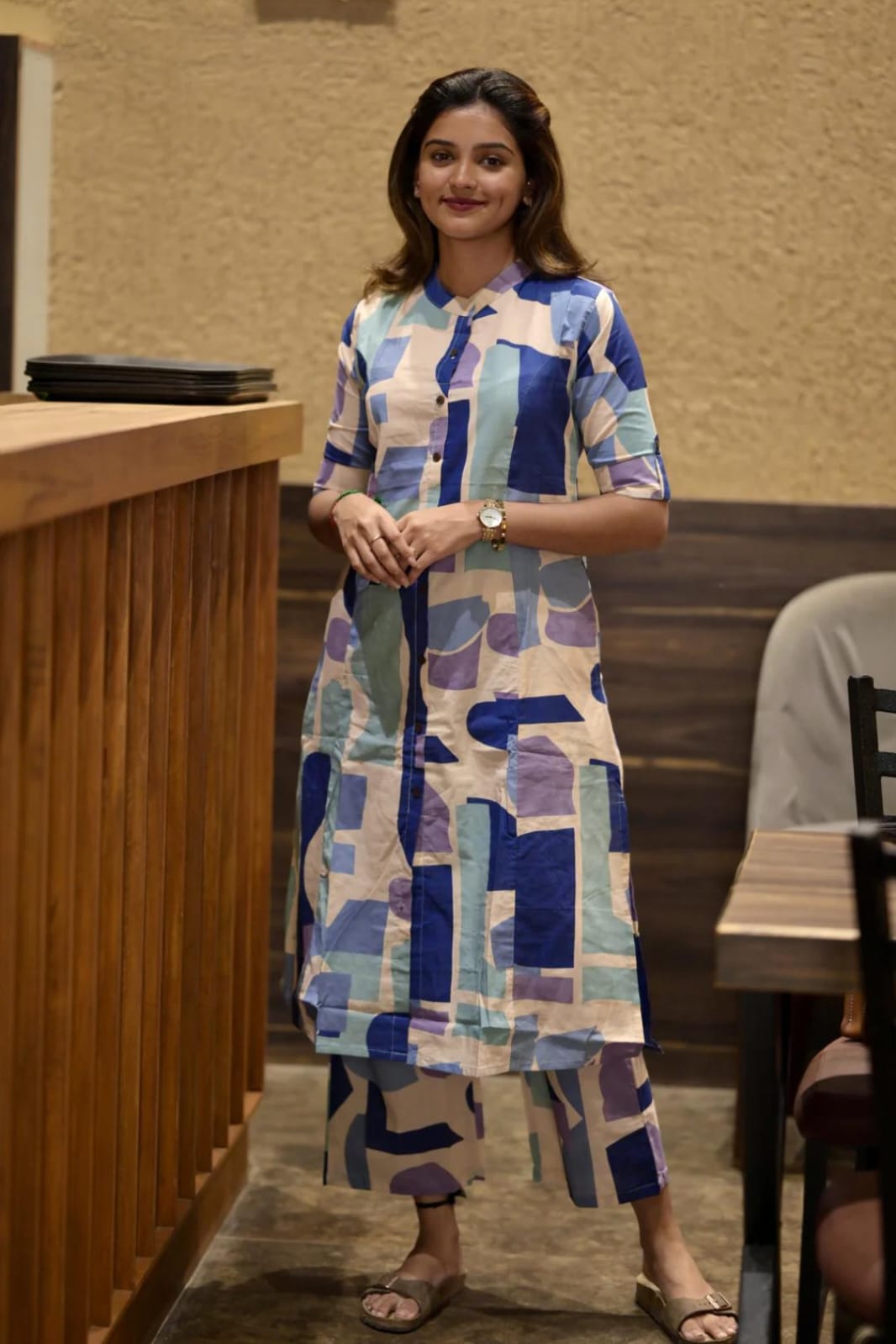 Abstract Print Cotton Kurta Set with Pants – Modern Co-ord Style