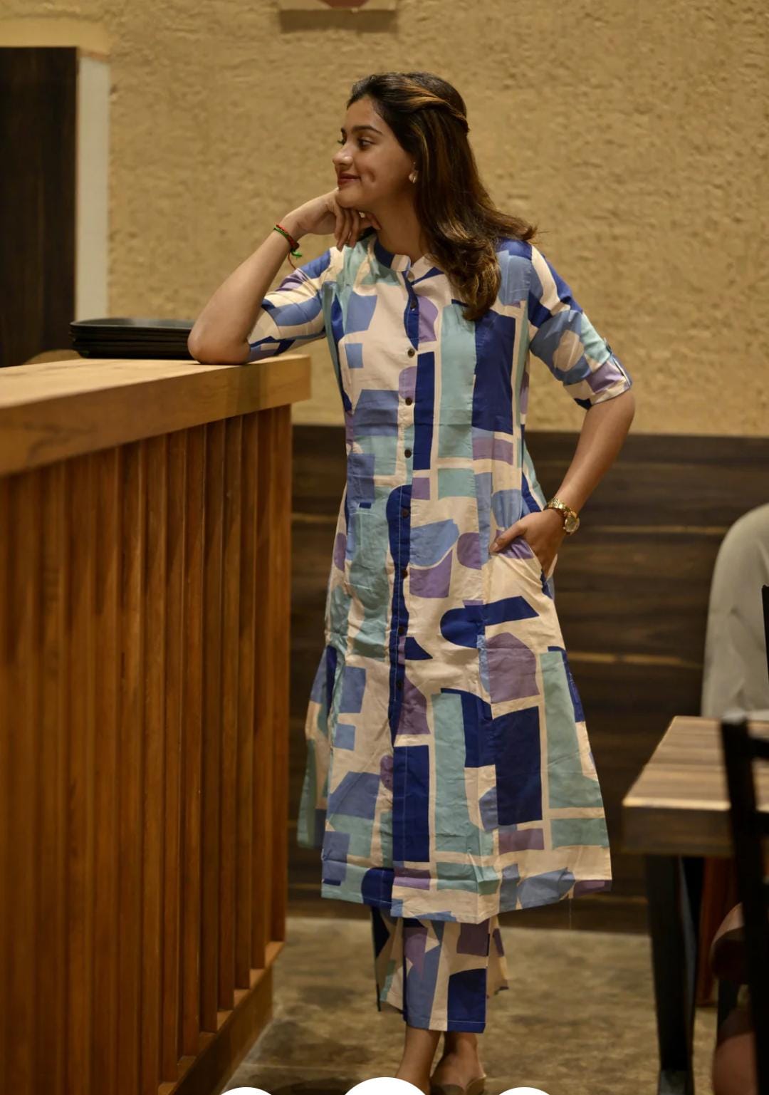 Abstract Print Cotton Kurta Set with Pants – Modern Co-ord Style
