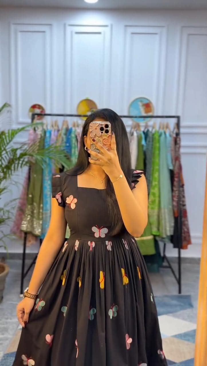 Soch Kurta Elegant Black Floral Printed Cotton Midi Dress for Women